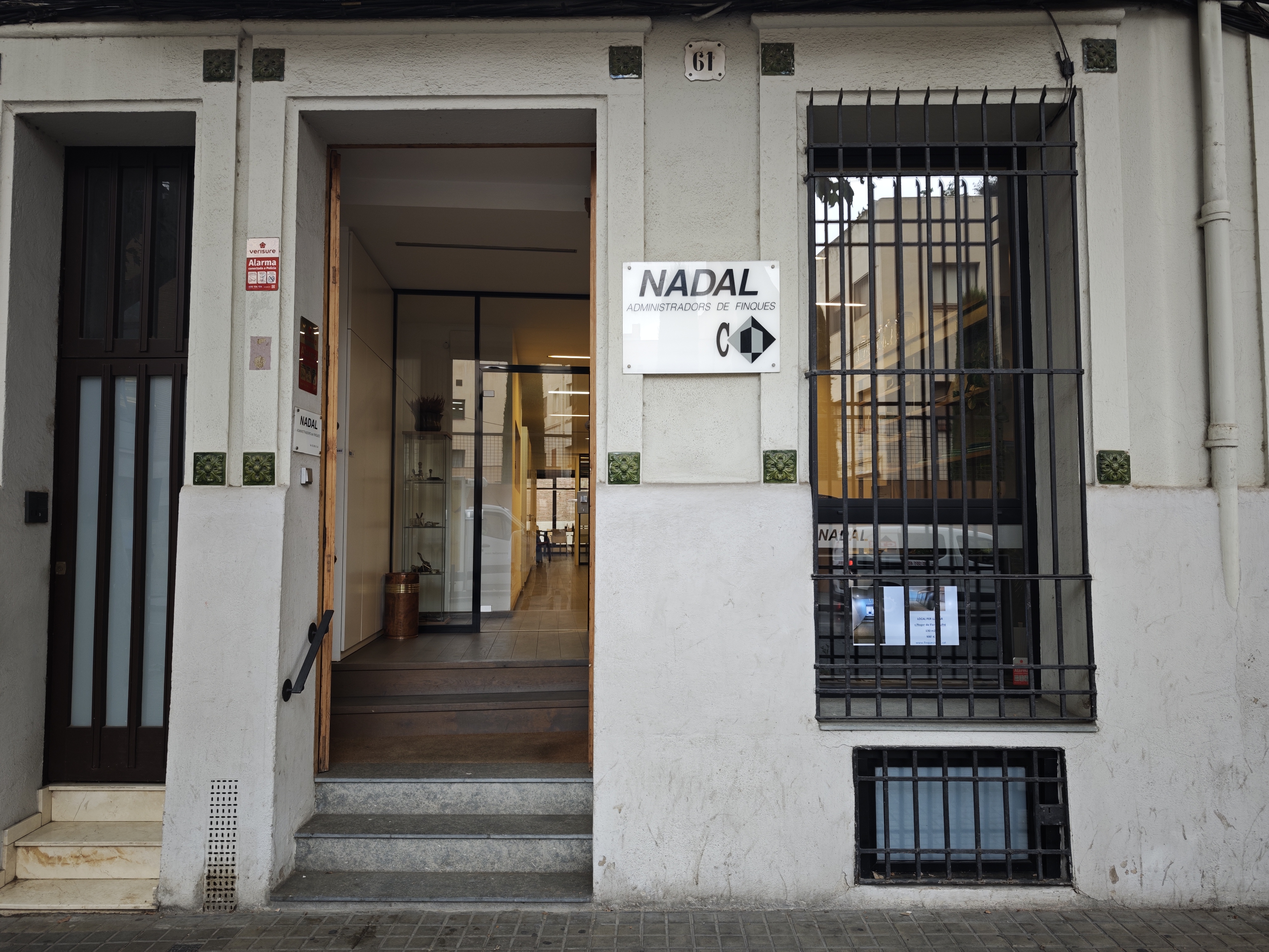 Equip de Finques Nadal al despatx